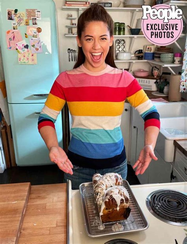 Is Molly Yeh Pregnant In 2024? The Buzz Around Her Personal Life